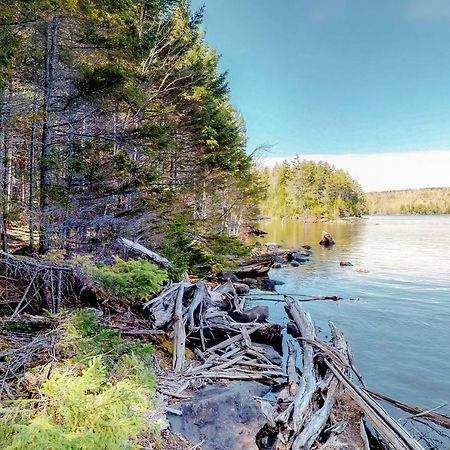 Loon Landing Lodge Greenville Exterior foto